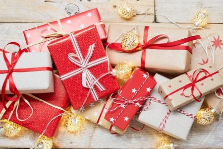 42 lustige Zitate über Weihnachtsgeschenke für den zweiten Weihnachtsfeiertag